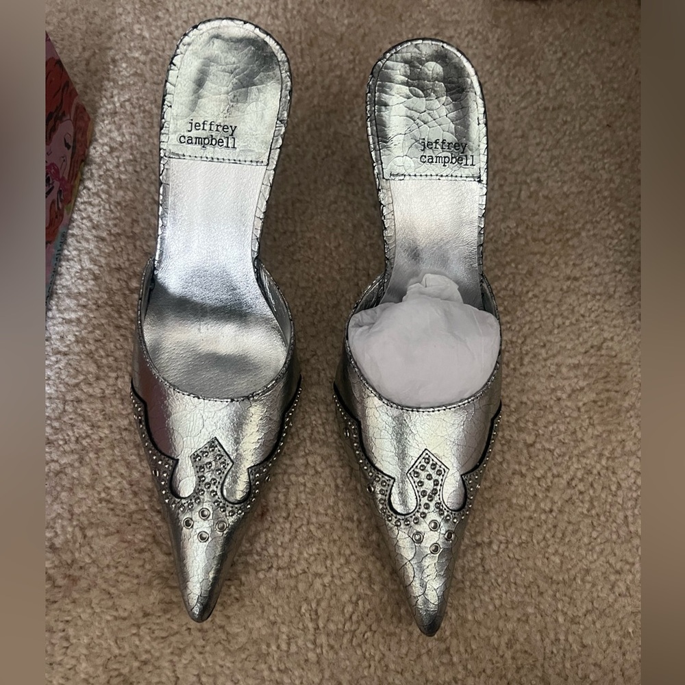 Jeffrey Cambell Bite Me Silver kitten heels
